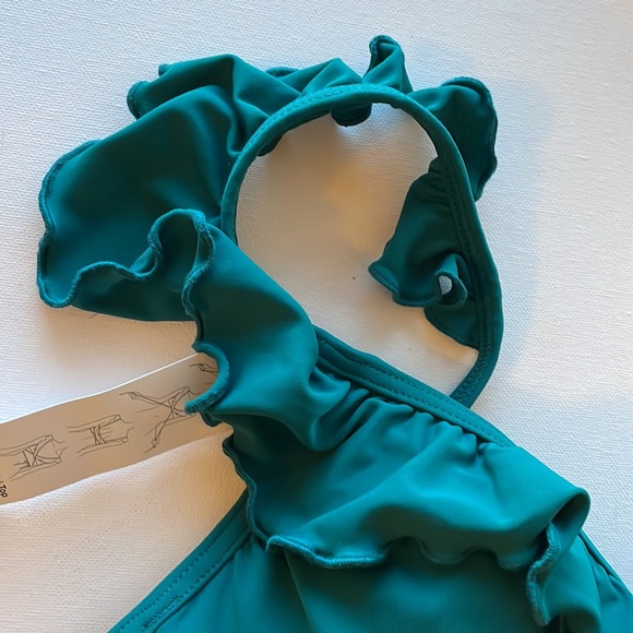 🔥NEW Jade Ruffle 2PC Bikini - Picture 6 of 13
